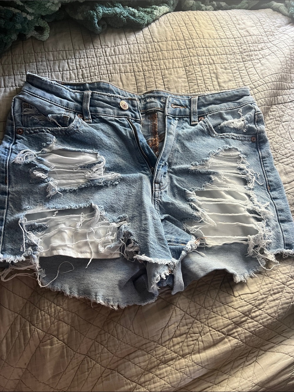 American Eagle Outfitters Light Wash Ripped Denim Shorts